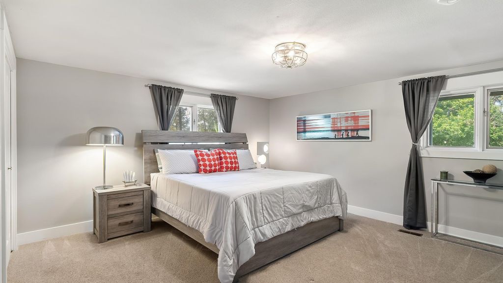 2710 W Regina Ln, Spokane, WA 99218 photo 38