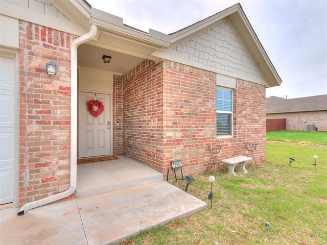 12980 Huntington Drive, Edmond, OK 73025