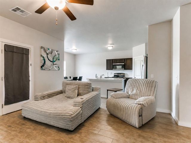 12980 Huntington Drive, Edmond, OK 73025