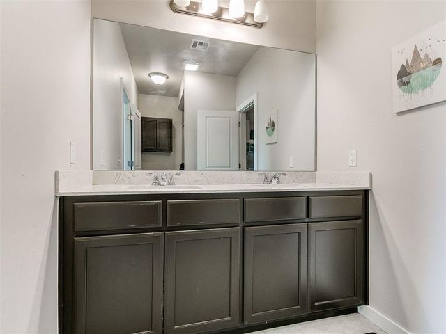 12980 Huntington Drive, Edmond, OK 73025