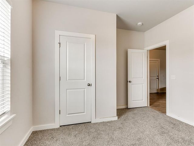 12980 Huntington Drive, Edmond, OK 73025
