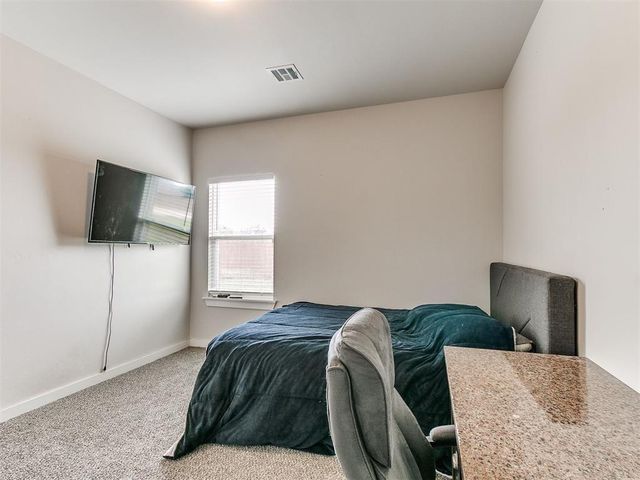 12980 Huntington Drive, Edmond, OK 73025