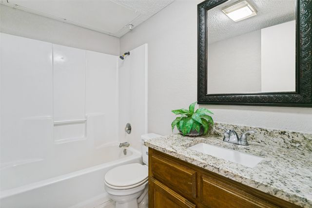 2323 Lido Lane, Arlington, TX 76015