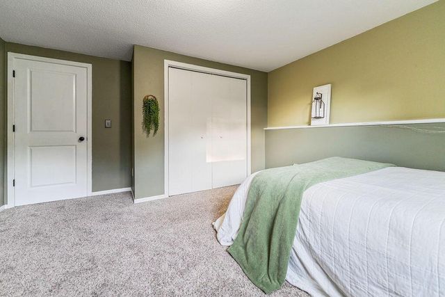 N5273 Clover COURT, Onalaska, WI 54650