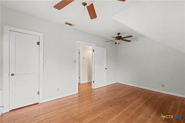 1216 N Penelope Street, Belton, TX 76513