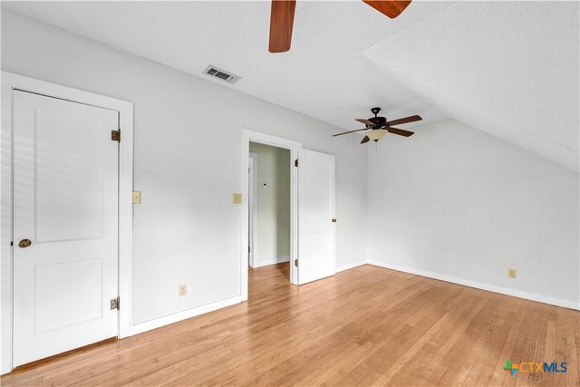 1216 N Penelope Street, Belton, TX 76513