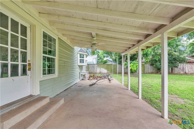1216 N Penelope Street, Belton, TX 76513