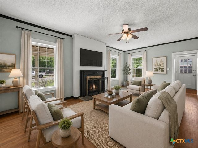 1216 N Penelope Street, Belton, TX 76513