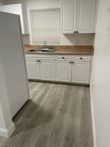 1245 W 35th Street 2, Riviera Beach, FL 33404