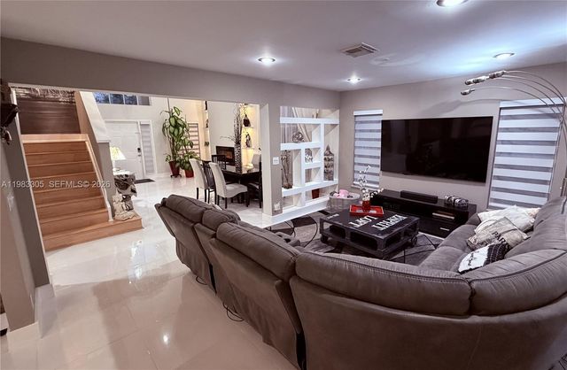 4150 NW 62nd Dr, Coconut Creek, FL 33073