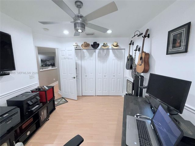 4150 NW 62nd Dr, Coconut Creek, FL 33073
