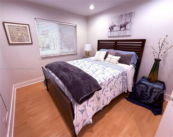 4150 NW 62nd Dr, Coconut Creek, FL 33073