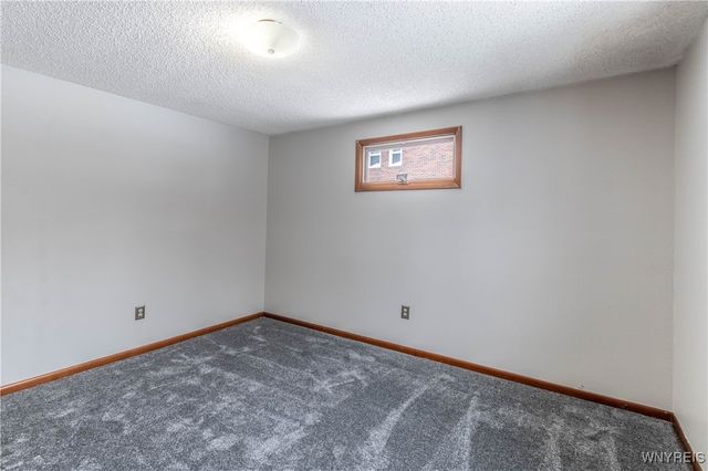 194 Boncroft Drive Lower, West Seneca, NY 14224