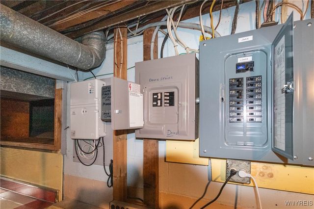 194 Boncroft Drive Lower, West Seneca, NY 14224