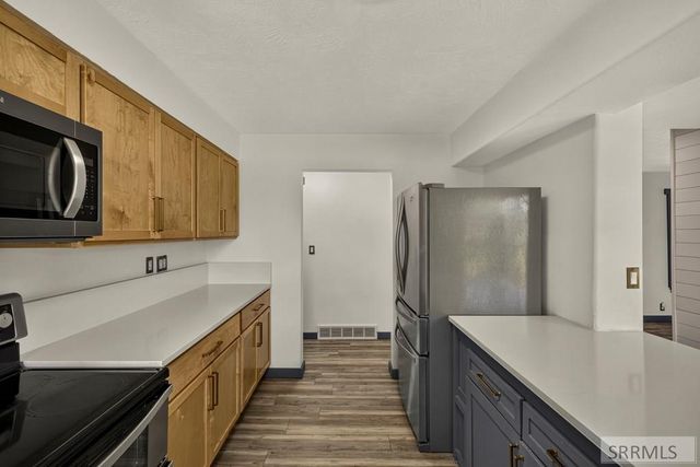 5444 E Rockwood Avenue, Iona, ID 83427