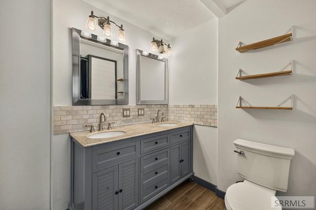 5444 E Rockwood Avenue, Iona, ID 83427