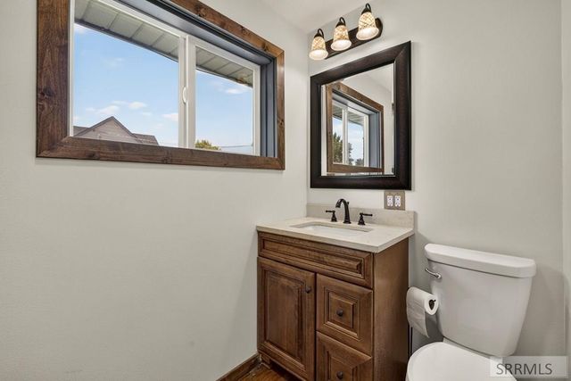 5444 E Rockwood Avenue, Iona, ID 83427