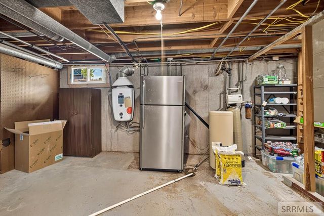 5444 E Rockwood Avenue, Iona, ID 83427