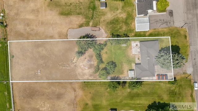 5444 E Rockwood Avenue, Iona, ID 83427