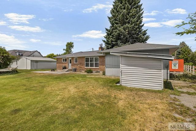 5444 E Rockwood Avenue, Iona, ID 83427