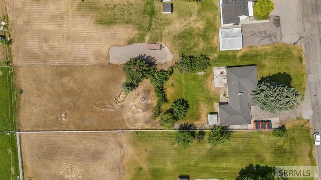 5444 E Rockwood Avenue, Iona, ID 83427