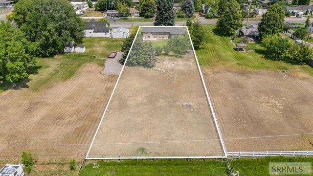 5444 E Rockwood Avenue, Iona, ID 83427