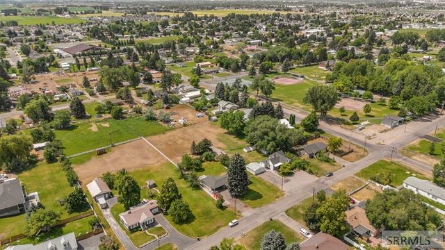 5444 E Rockwood Avenue, Iona, ID 83427