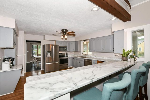 619 Phoenix STREET, Delavan, WI 53115