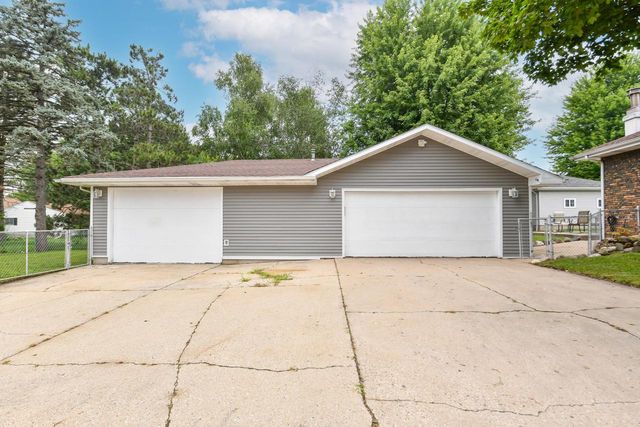 619 Phoenix STREET, Delavan, WI 53115