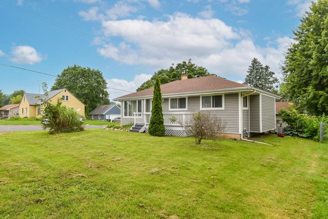 619 Phoenix STREET, Delavan, WI 53115