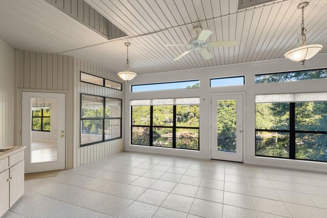 629 Carr Drive, Niceville, FL 32578