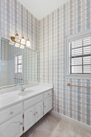 629 Carr Drive, Niceville, FL 32578