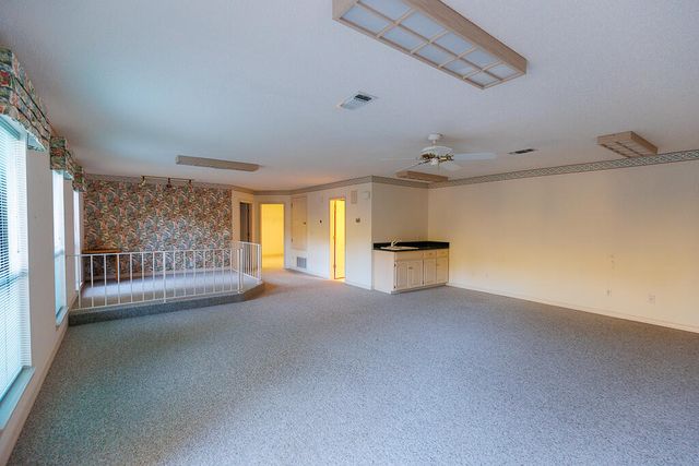 629 Carr Drive, Niceville, FL 32578