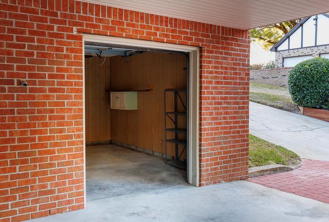 629 Carr Drive, Niceville, FL 32578