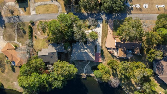 629 Carr Drive, Niceville, FL 32578