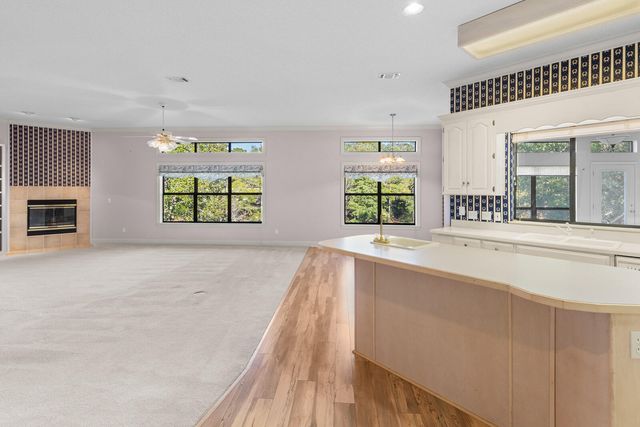 629 Carr Drive, Niceville, FL 32578