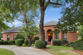 629 Carr Drive, Niceville, FL 32578