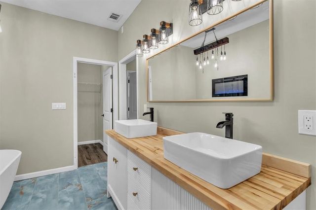 2661 Rock Chapel Road, Lithonia, GA 30058