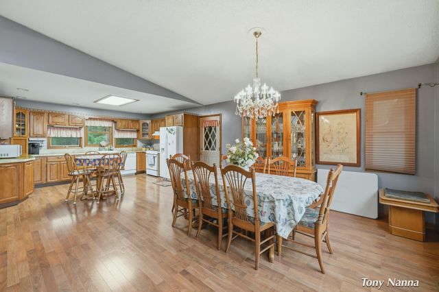 1318 E White Lake Drive, Twin Lake, MI 49457