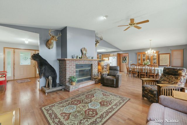 1318 E White Lake Drive, Twin Lake, MI 49457