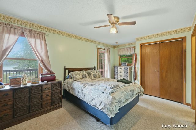 1318 E White Lake Drive, Twin Lake, MI 49457