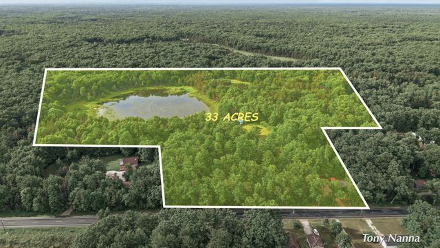 1318 E White Lake Drive, Twin Lake, MI 49457