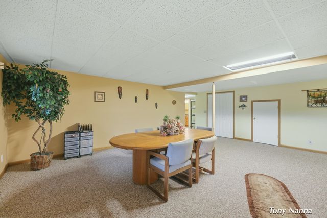 1318 E White Lake Drive, Twin Lake, MI 49457