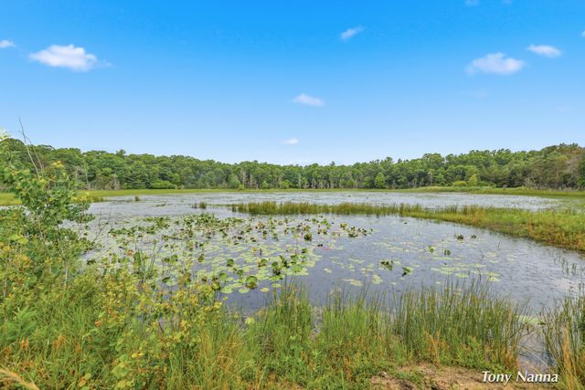 1318 E White Lake Drive, Twin Lake, MI 49457
