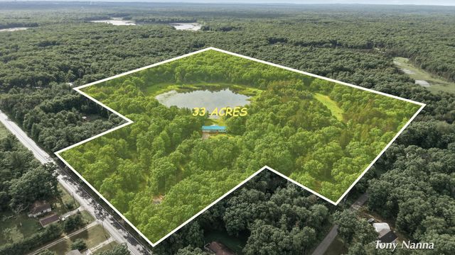 1318 E White Lake Drive, Twin Lake, MI 49457