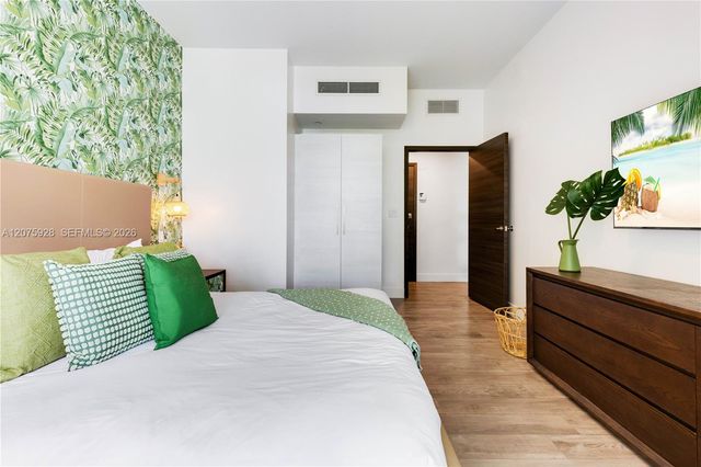 777 N Ocean Drive N214, Hollywood, FL 33019