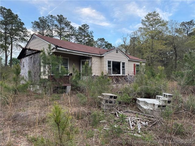 8361 Cedar Creek Road, Fayetteville, NC 28312