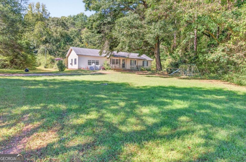 330 W Ridgeway Road, Maysville, GA 30558 — photo 3