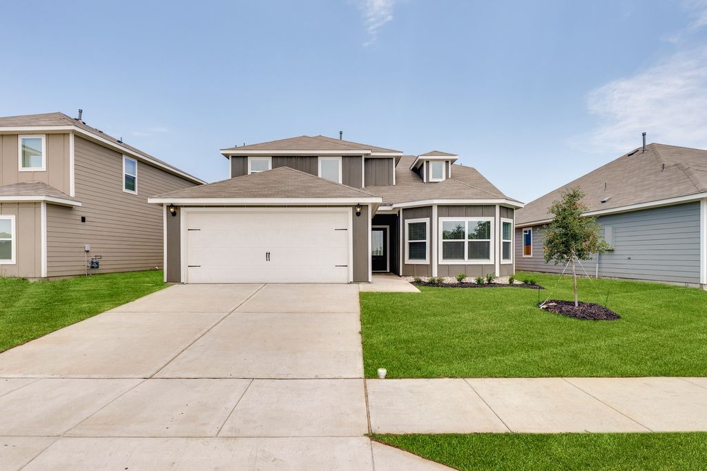 9668 Stranton Drive, Fort Worth, TX 76140