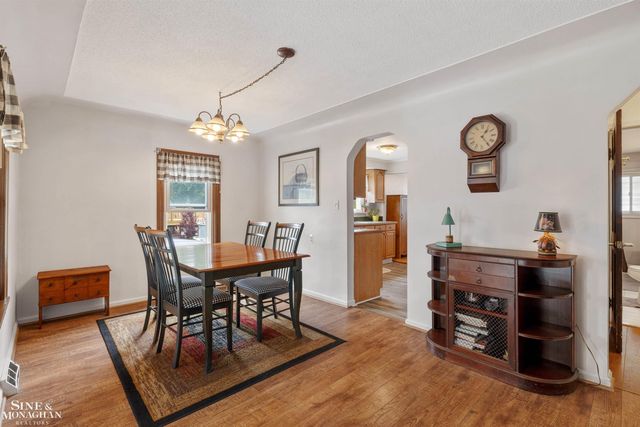 29719 Maplegrove Street, Saint Clair Shores, MI 48082